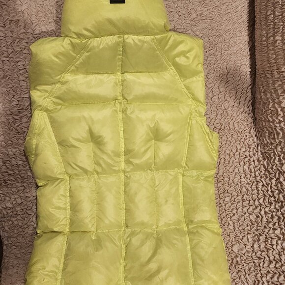 SAM. New York Neon Yellow Down Puffer Vest, NWT, Size 8 - Picture 3 of 5